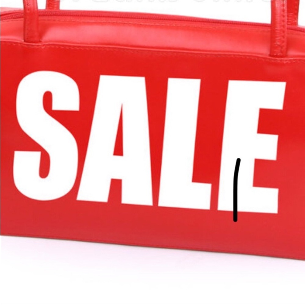 100% leather handbags on sales. 4 pcs